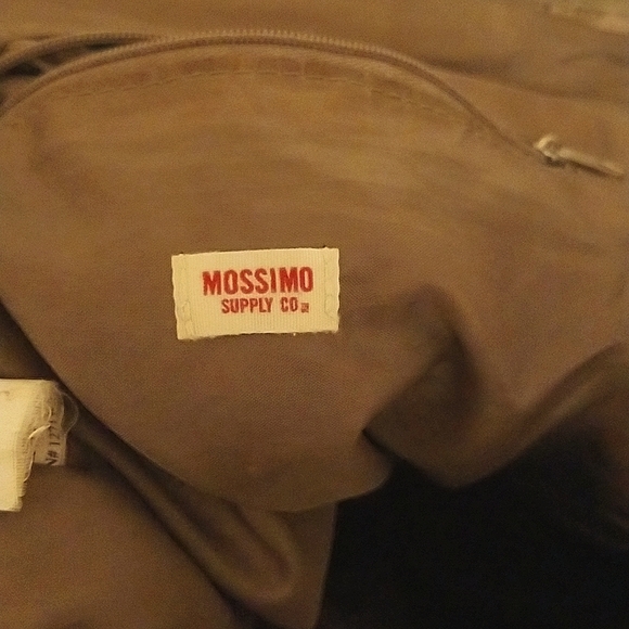 A beautiful semi vintage over the shoulder bag with mock leather handles. - Picture 6 of 6